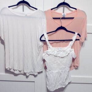 Old Navy Tee Shirt  and Top bundle 2  large and extra large